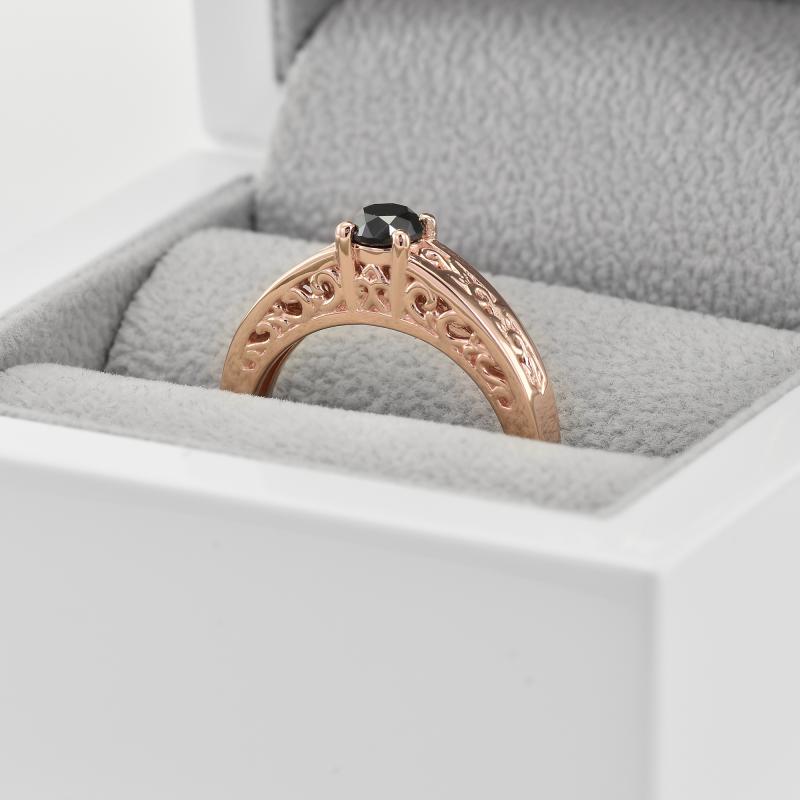 Zlatý diamantový prsteň 39153