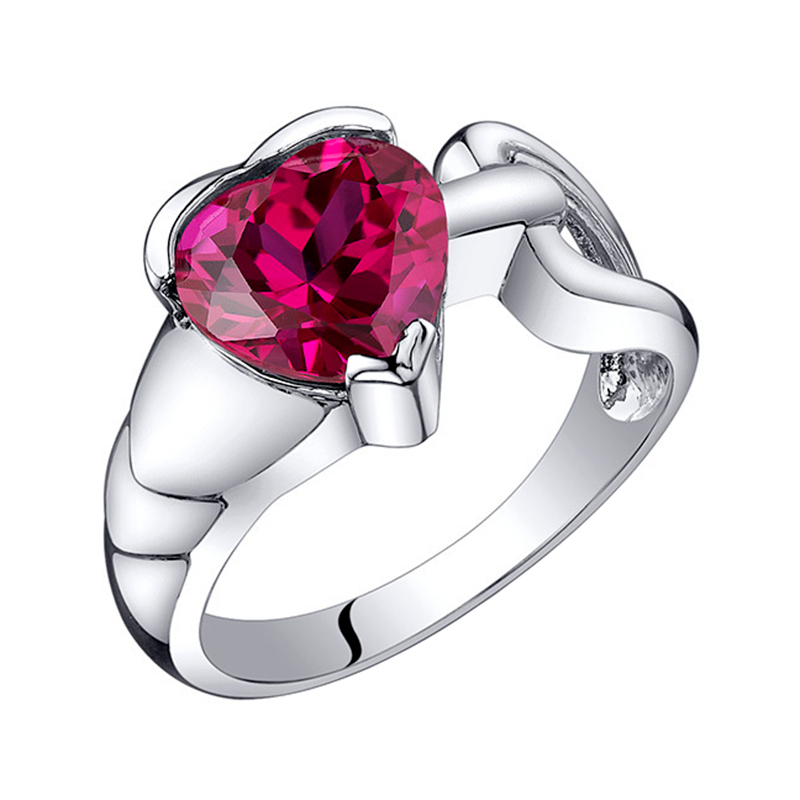 Strieborný rubinový prsteň