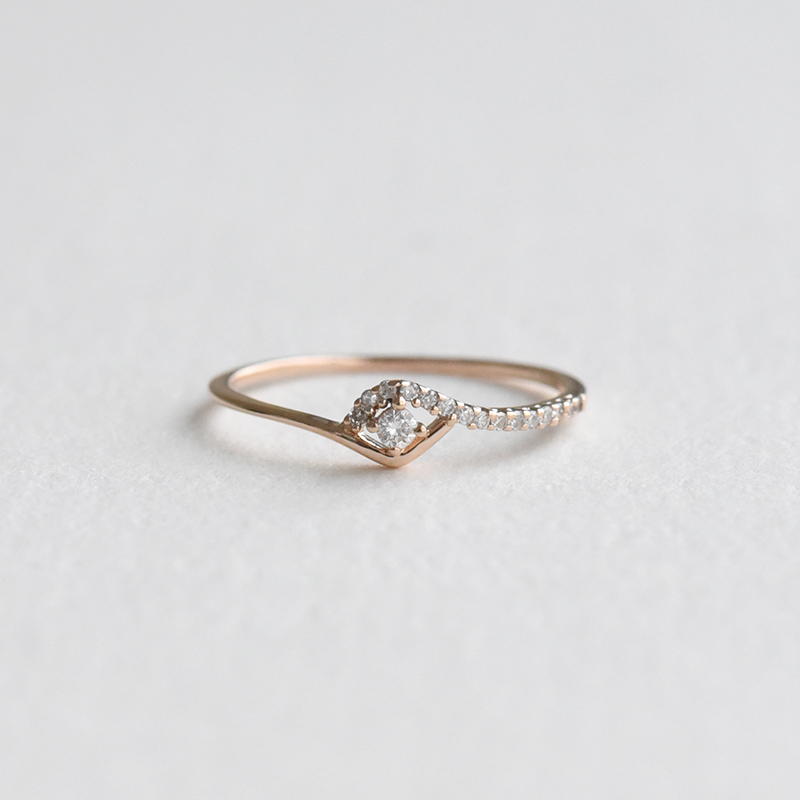 Strieborný romantický prsteň s lab-grown diamantmi Huber 104564