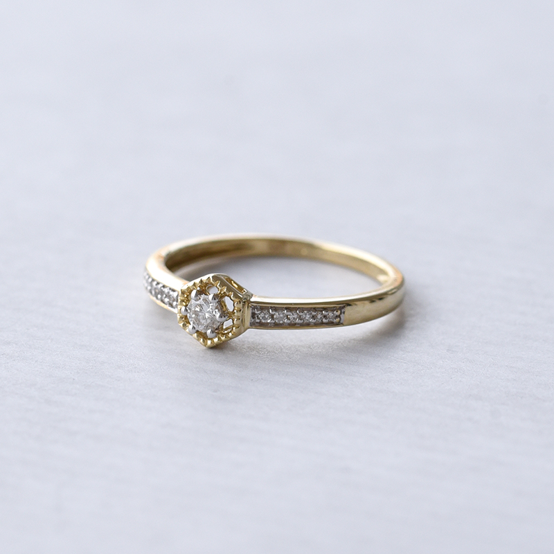 Strieborný prsteň s postrannými lab-grown diamantmi Wilkins 104634