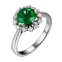Smaragd v diamantovom prsteni Voltaire