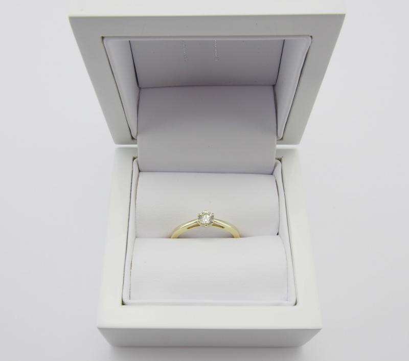 Zásnubný prsteň z ružového zlata Oria 64794