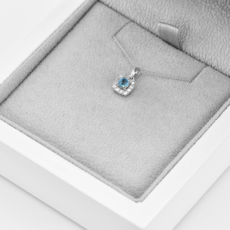 Strieborný akvamarínový halo náhrdelník s lab-grown diamantmi Willie 104265