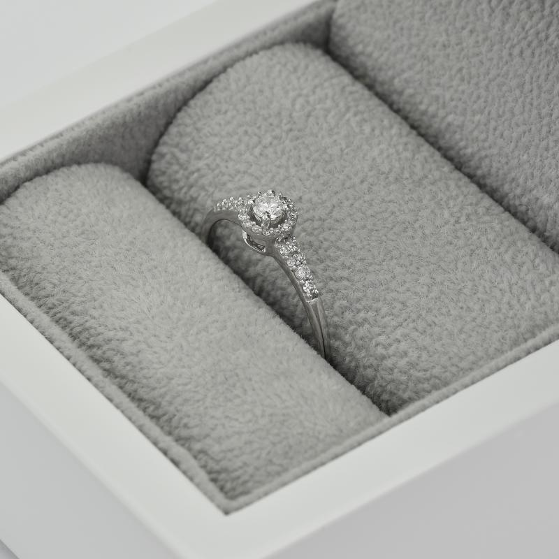 Strieborný halo prsteň s lab-grown diamantmi Ranveer 104505