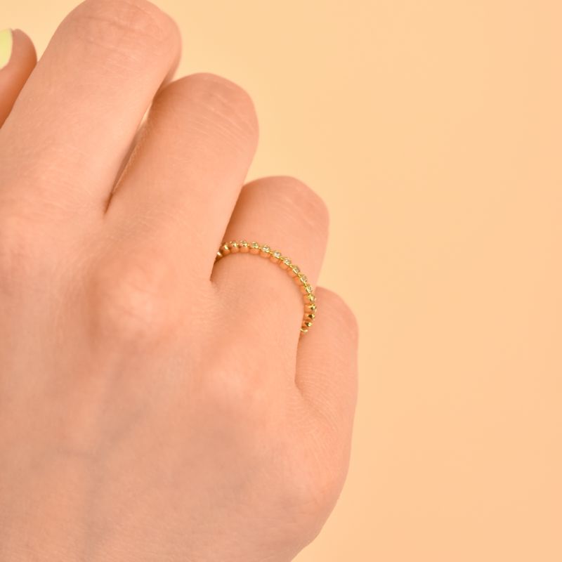 Minimalistický guličkový prsteň s diamantmi Ruiz 106045