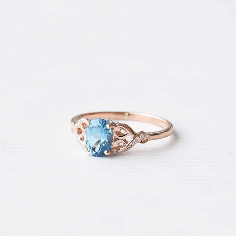 Zlatý topásový prsteň s diamantmi Chlorys 114525