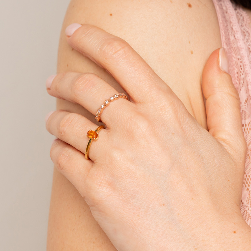 Solitér prsteň s oranžovým zafírom Comgan 118305
