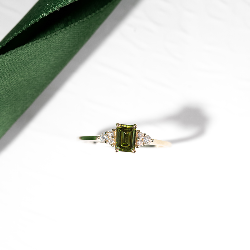 Zásnubný prsteň s 0.43ct IGI certifikovaným zeleným lab-grown diamantom Rhea 125955