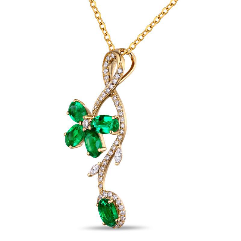 Smaragdový náhrdelník 12635