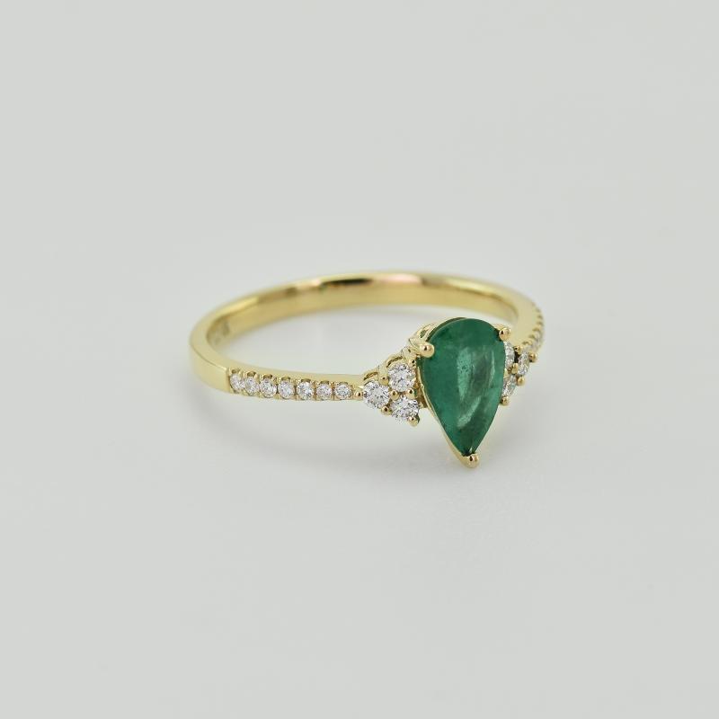 Zásnubný smaragdový prsteň 12665
