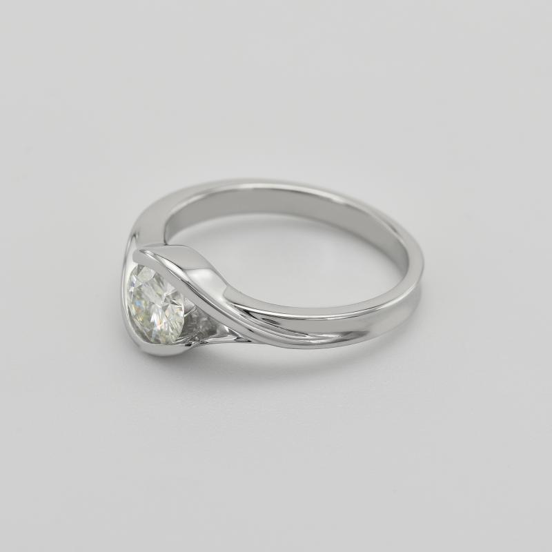 Prsteň s diamantom 32115