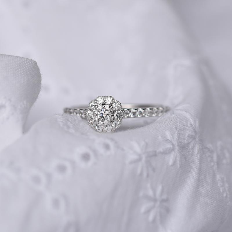 Zásnubný prsteň s diamantovým kvetom 48335