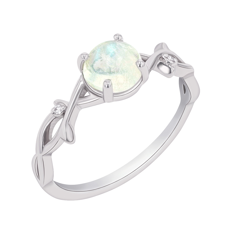 Romantický prsteň s opálom a diamantmi