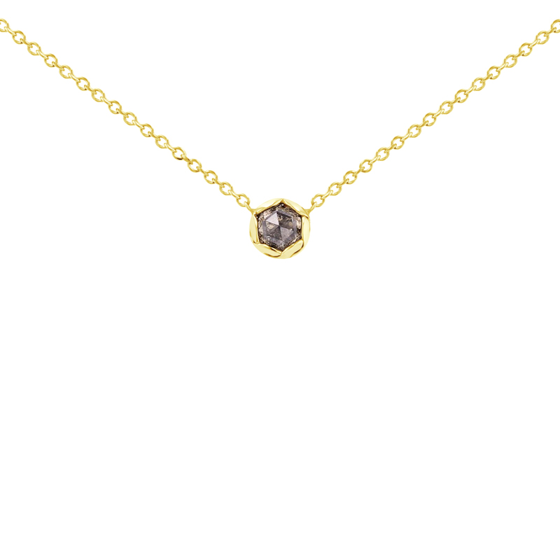 Minimalistický náhrdelník so salt and pepper diamantom Allen