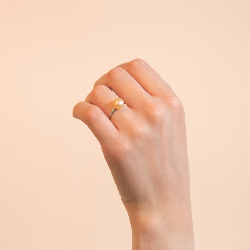 Strieborný prsteň s broskvovou perlou Kelan 104666