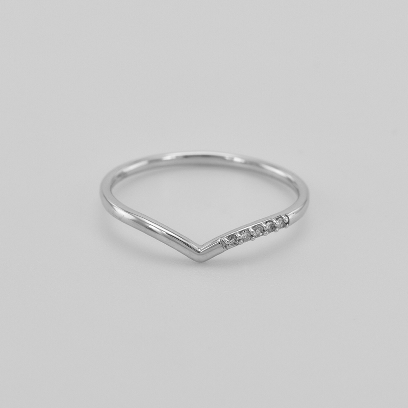 Strieborný vykrojený prsteň s lab-grown diamantmi Norene 104686