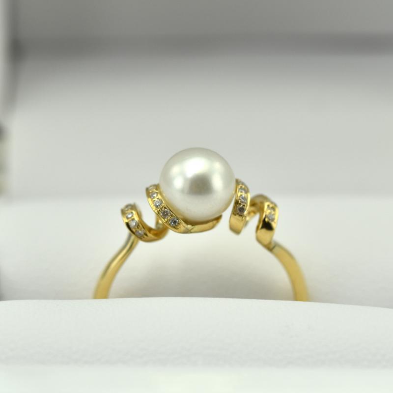 Prsteň s perlou 10856