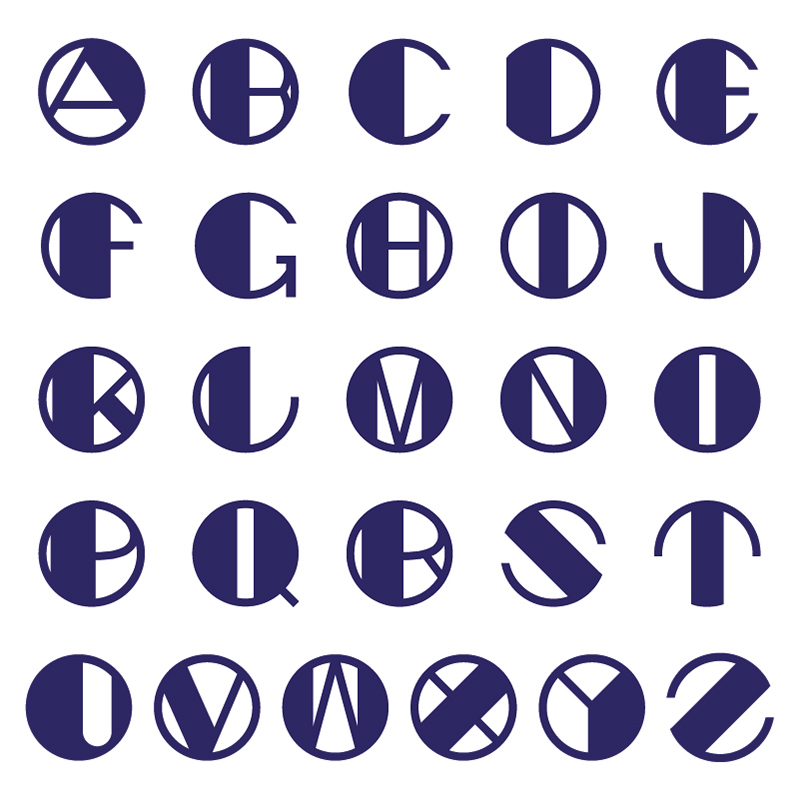 Prívesok s vykrojeným písmenom Alphabet 131606