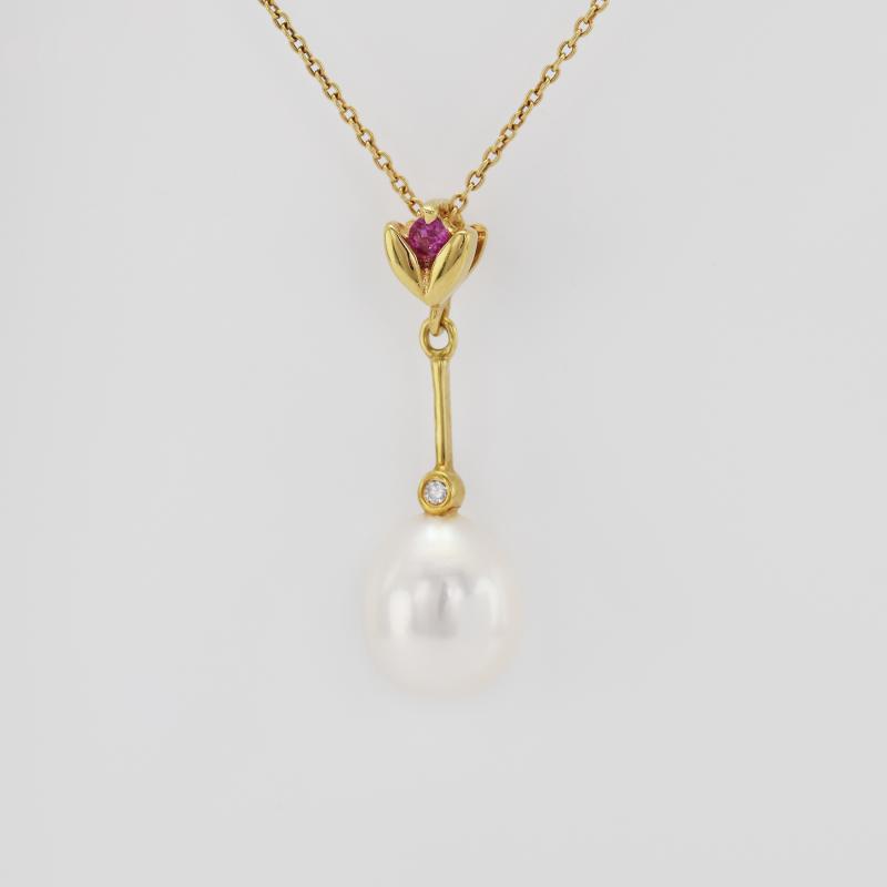 Prívesok zo zlata s perlou, zafírom a diamantom 15416