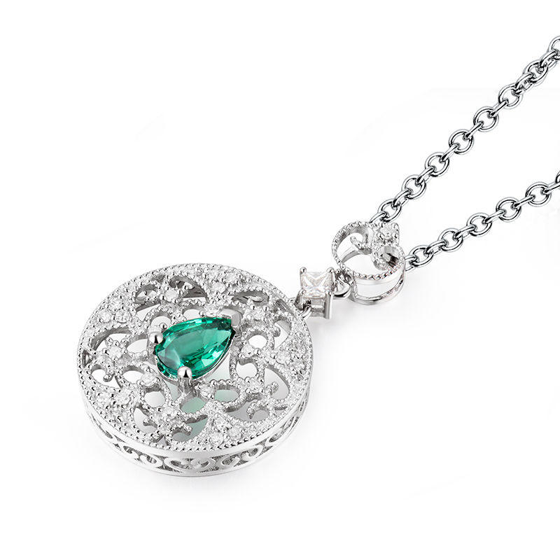 Smaragdový náhrdelník 17826