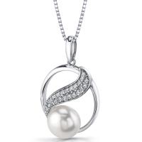 Kruhový strieborný náhrdelník s perlou a zirkónmi Penthea