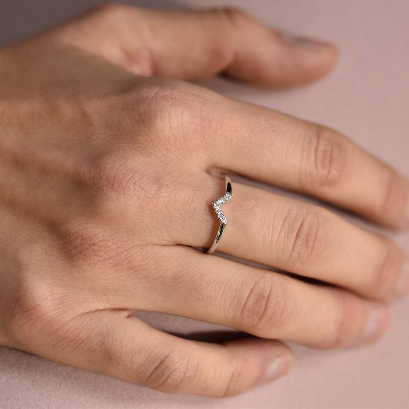 Prsteň s diamantmi 39076