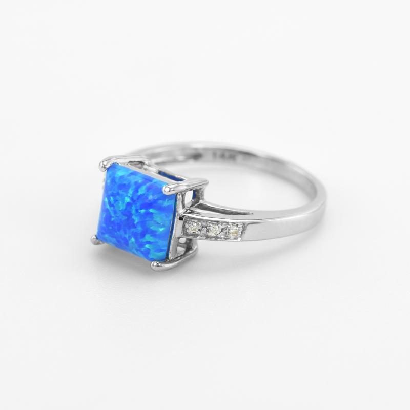 Prsteň s modrým opálom a diamantmi 46686
