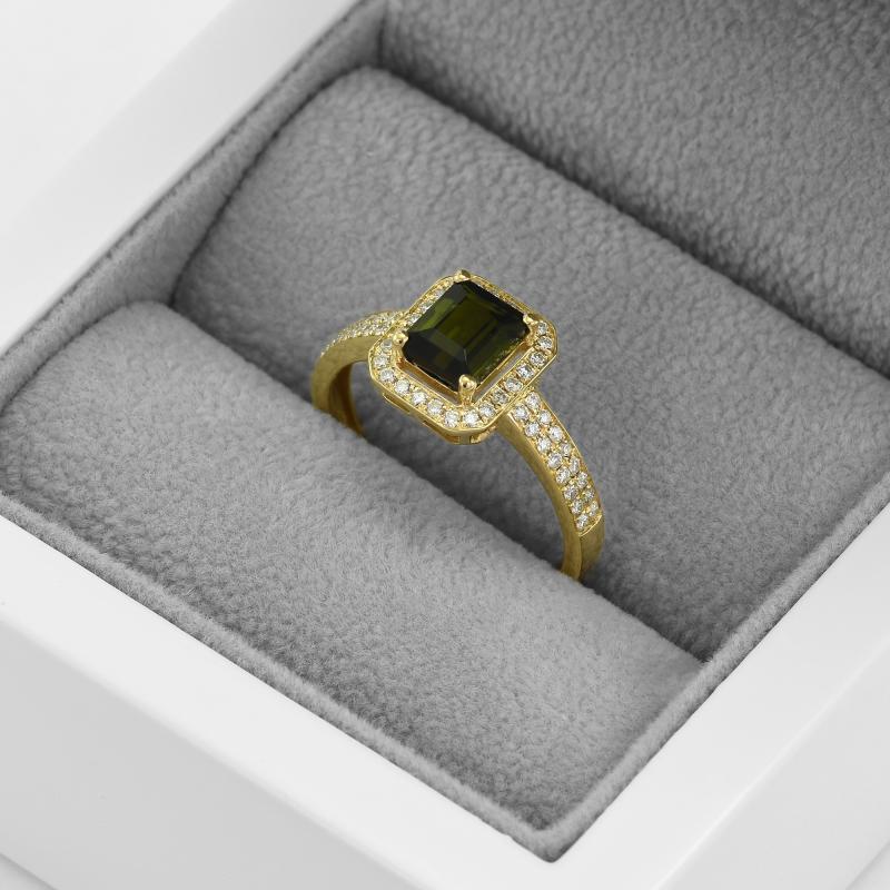 Prsteň s diamantmi zo žltého zlata 47476