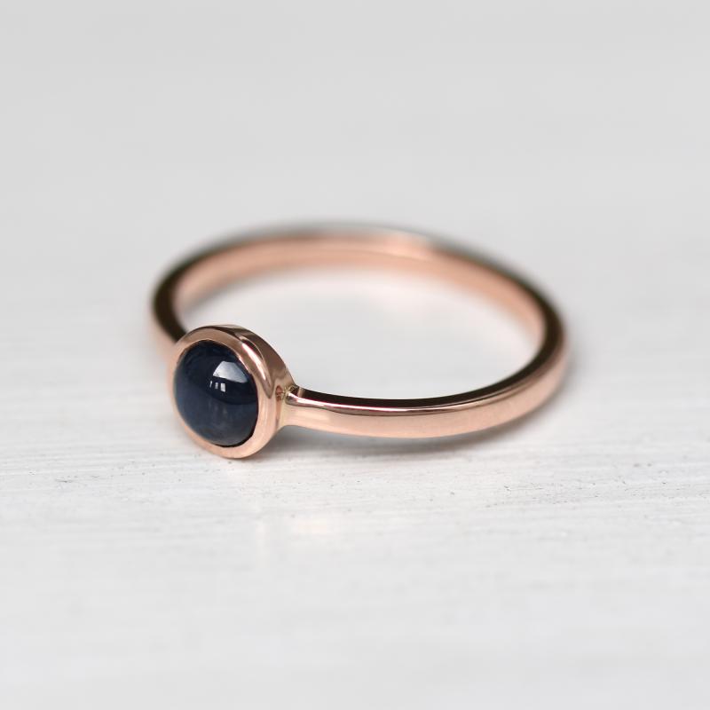 Prsten s magickým modrým zafírom s hviezdou 47816