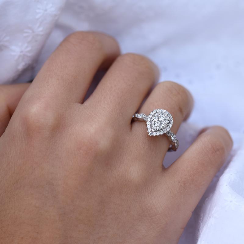Prsteň s diamantmi 49586