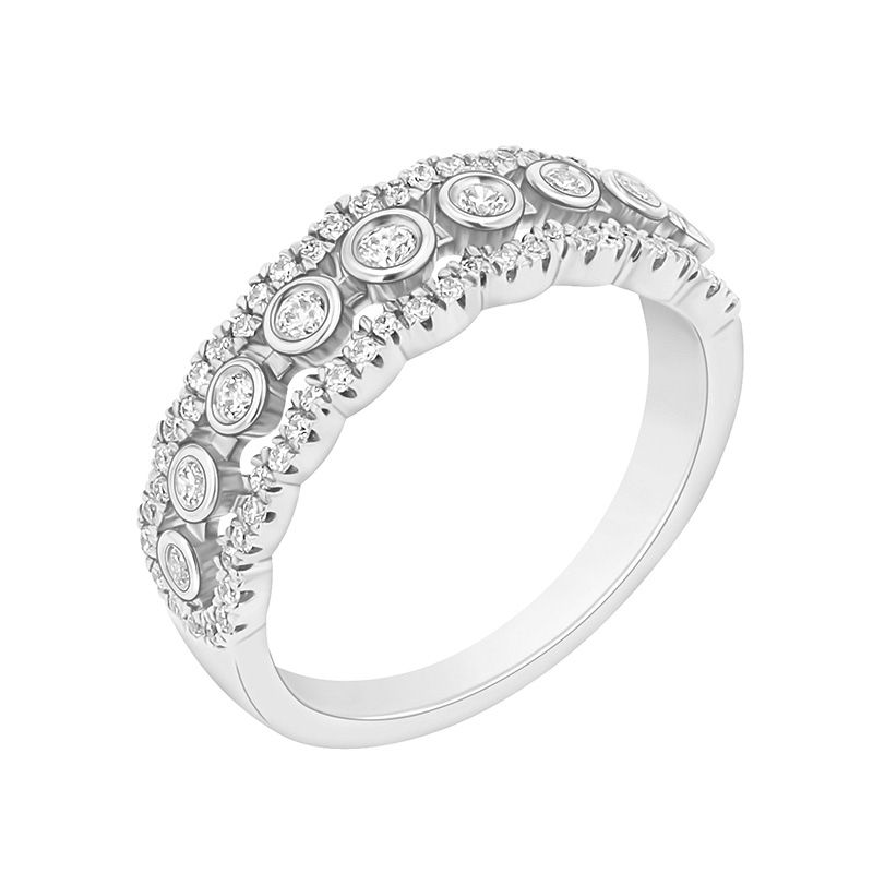 Romantický prsteň s diamantmi zo zlata