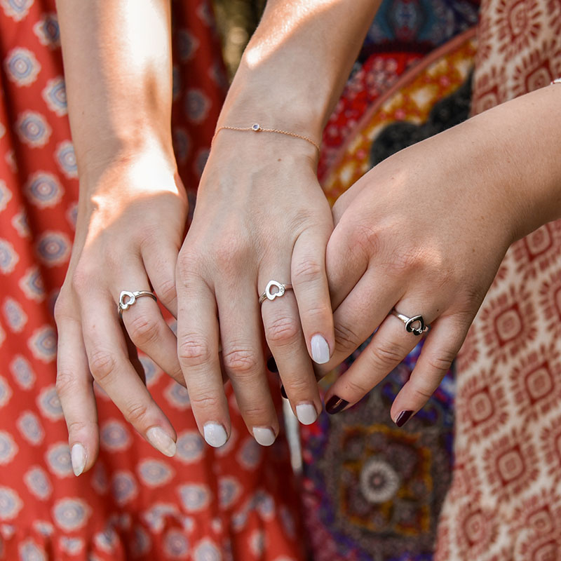 Romantický strieborný prsteň s diamantom Kaila 108097
