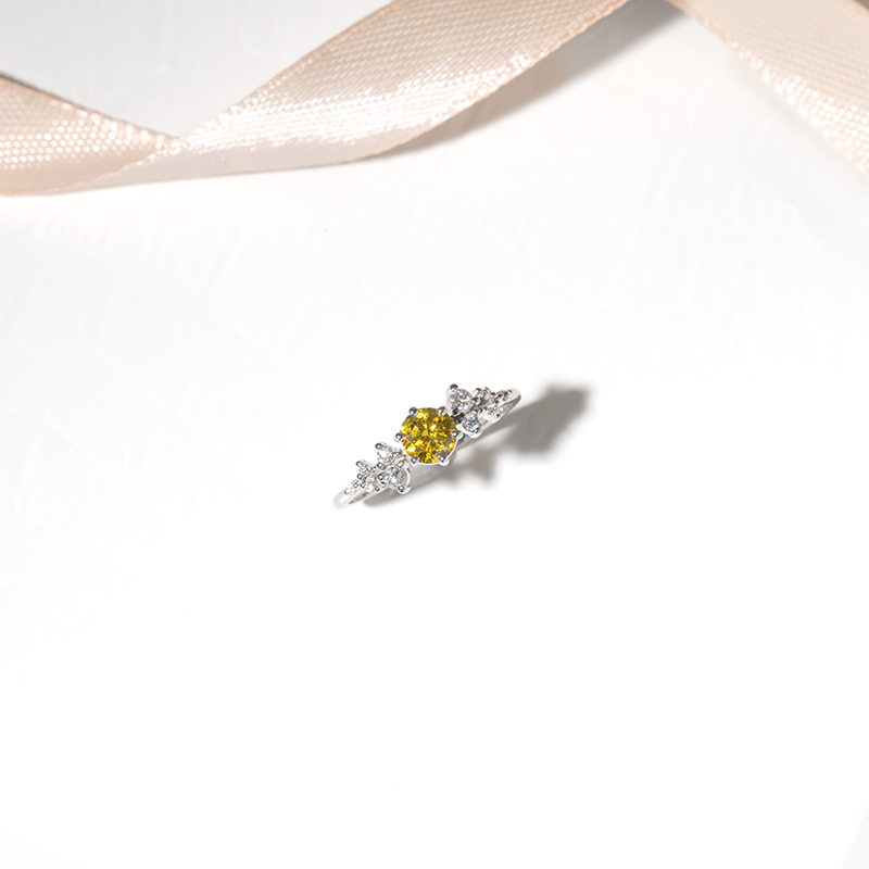 Zásnubný prsteň s 0.44ct IGI certifikovaným žltým lab-grown diamantom Kasi 127267