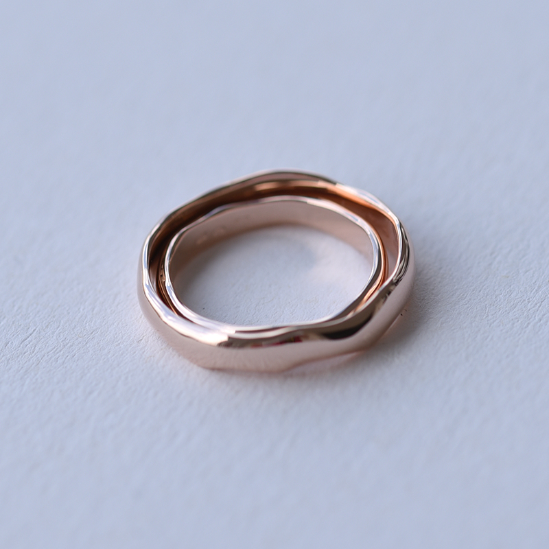 Snubný prsteň s lesklým povrchom 61807