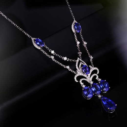 Luxusný tanzanitový náhrdelník