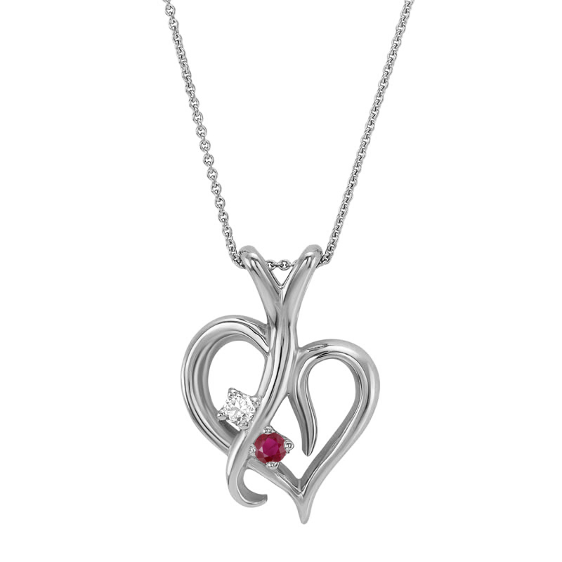 Strieborný prívesok v tvare srdca s rubínom a diamantom Elyzza