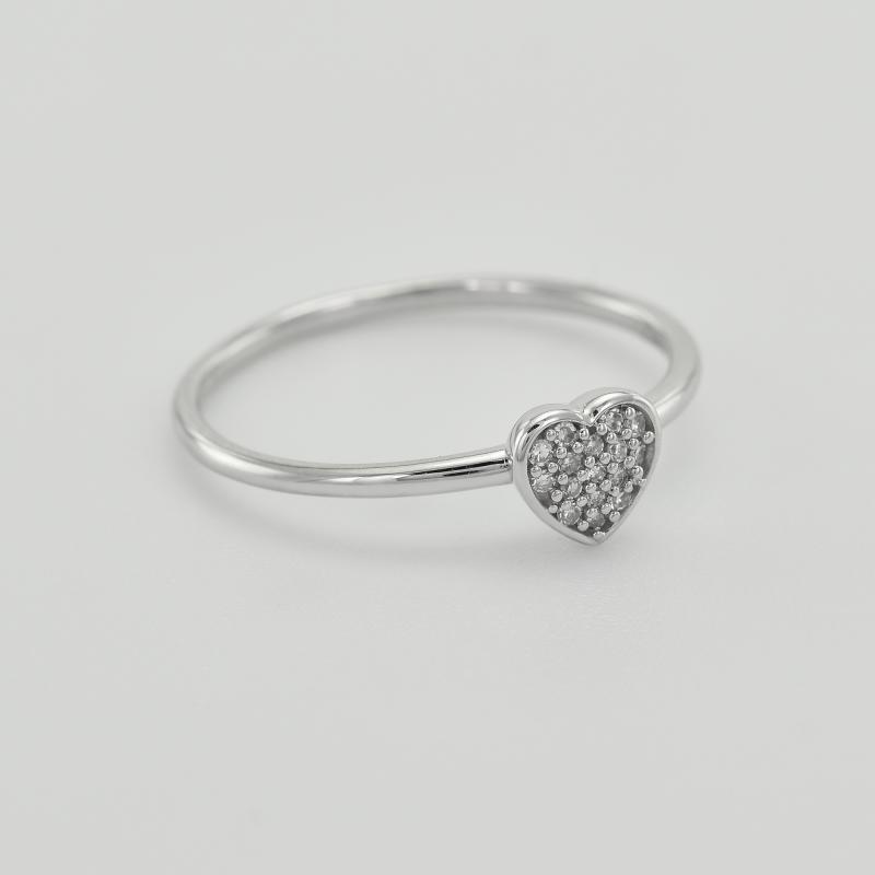 Strieborný prsteň v tvare srdca plný lab-grown diamantov Amba 104648