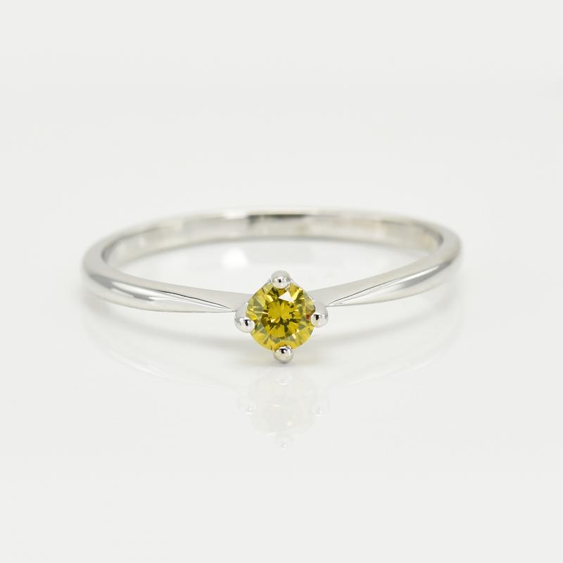 Prsteň so žltým diamantom