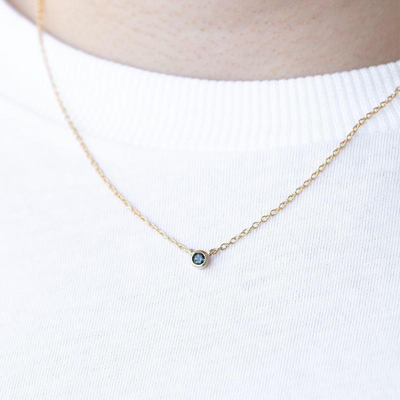 Strieborný minimalistický náhrdelník s londýnským topásom Vieny 125148