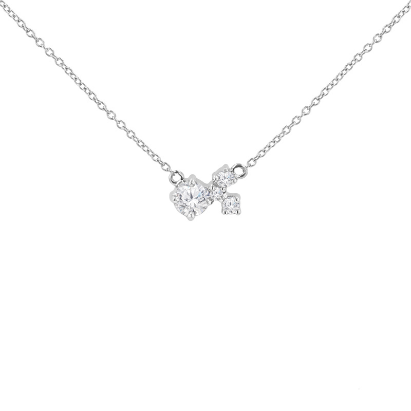 Strieborný cluster náhrdelník s moissanitom a lab-grown diamantmi Maizie 125318