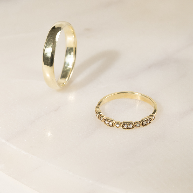 Svadobné prstene zo zlata s vintage obrúčkou a komfortným prsteňom Melvin 136128