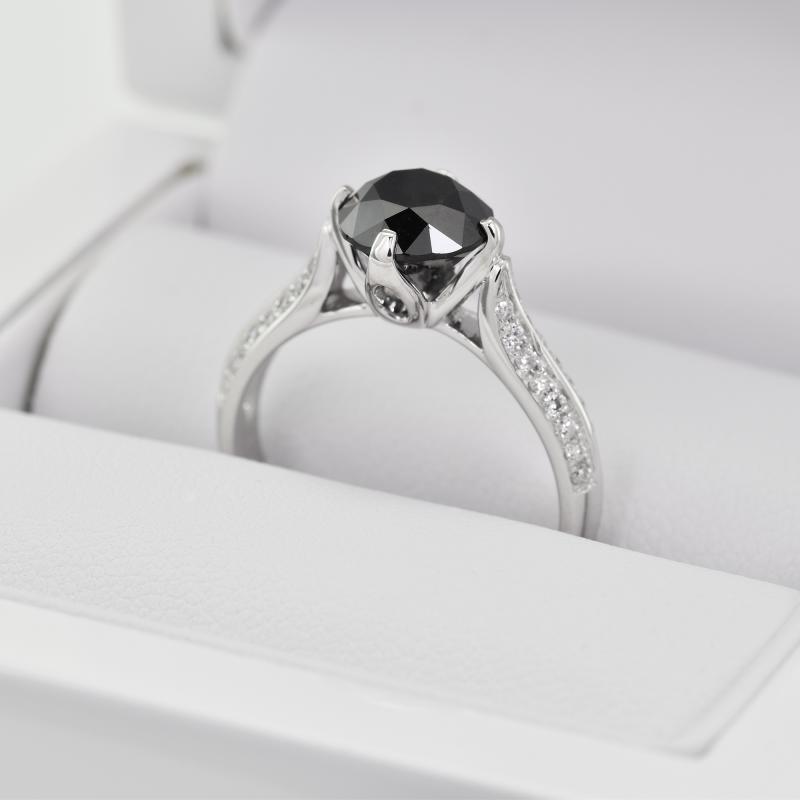 Zásnubný prsteň s čiernym diamantom 27848