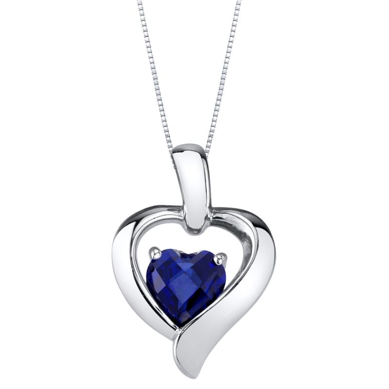 Strieborný náhrdelník v tvare srdce s modrým zafírom