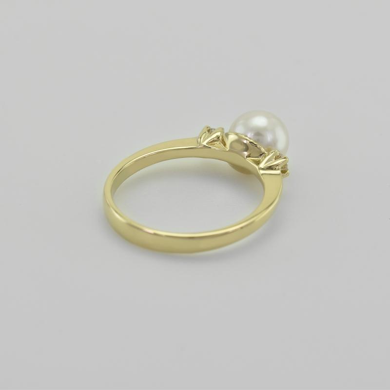 Perlový zlatý prsteň