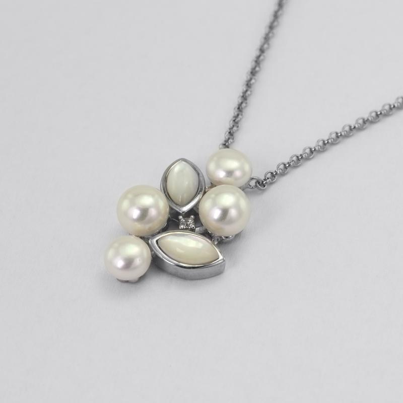 Jemný strieborný náhrdelník s perlami Lazuli 50798