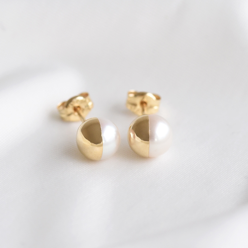 Decentné perlové náušnice zo zlata 80908