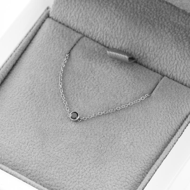 Strieborný minimalistický náramok s čiernym diamantom Lepio 103239