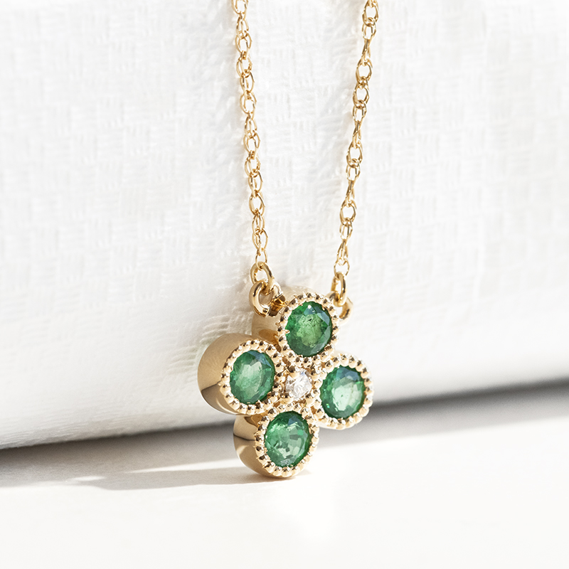 Smaragdový náhrdelník s diamantom Relle 114289