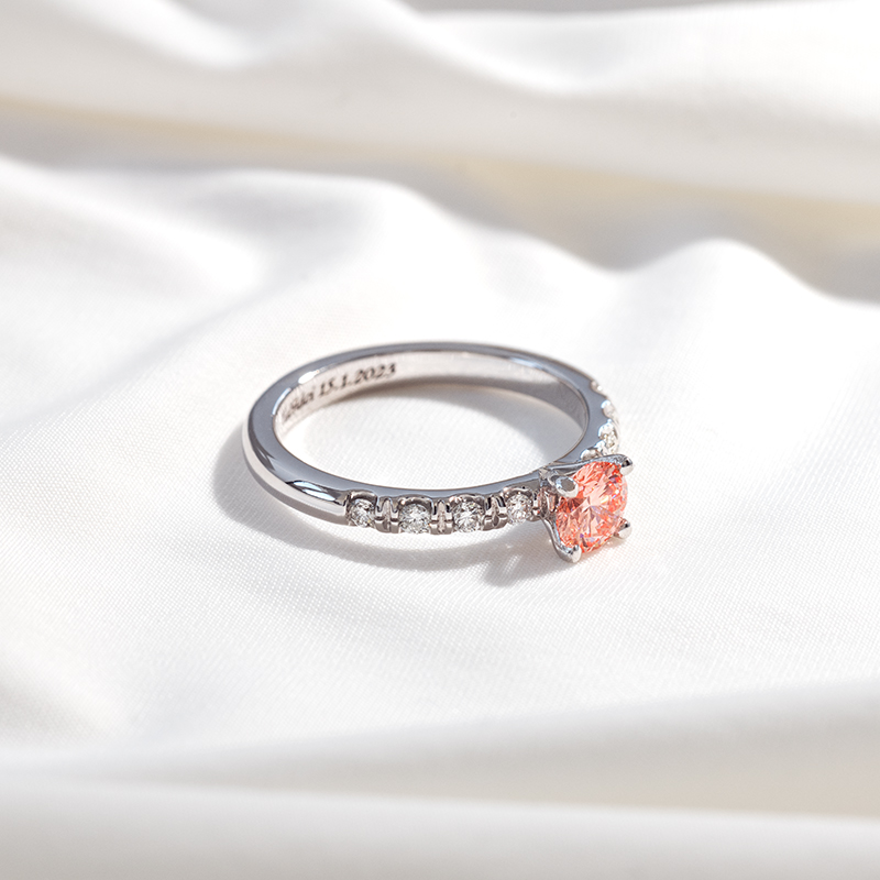 Zásnubný prsteň s certifikovaným fancy pink lab-grown diamantom Mae 126339
