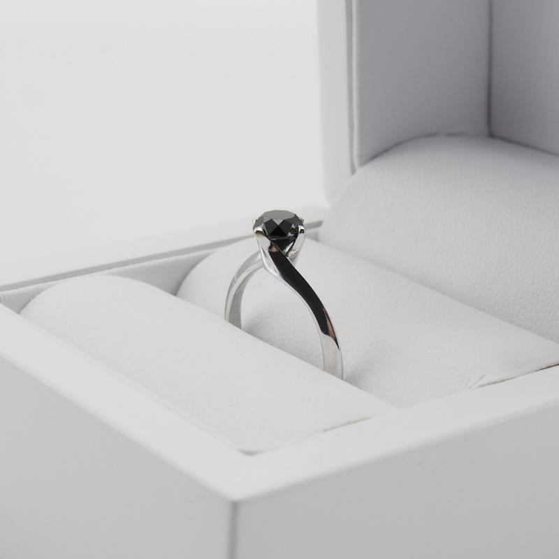 Zásnubný prsteň s čiernym diamantom 14299